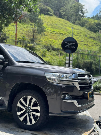 Toyota Land Cruiser 200 2017