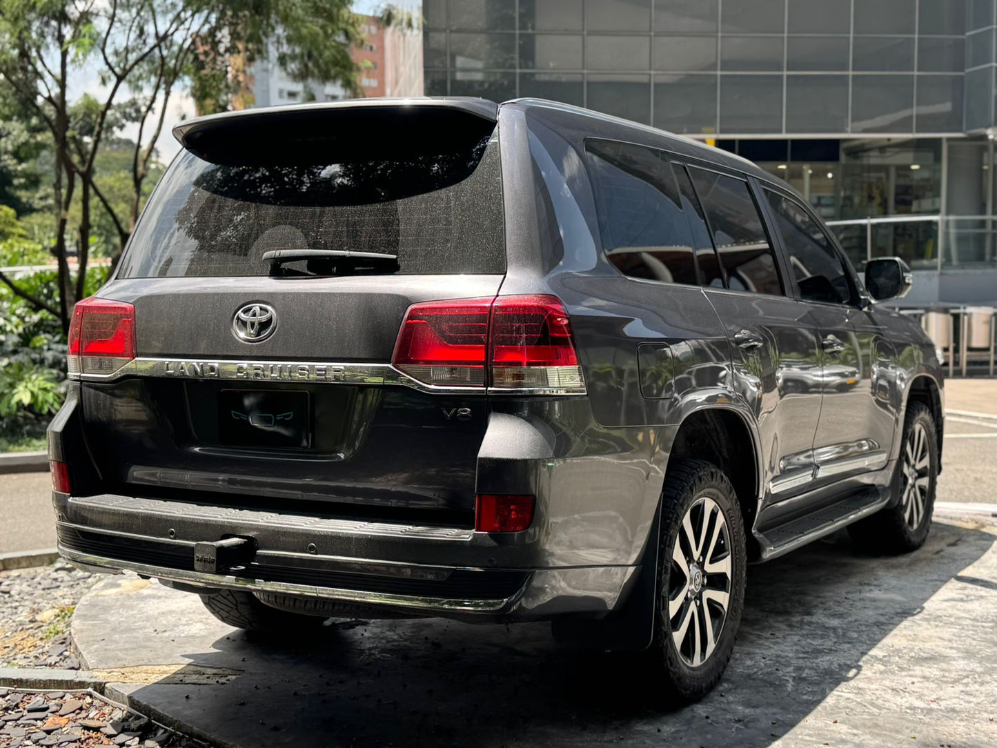 Toyota Land Cruiser 200 2017