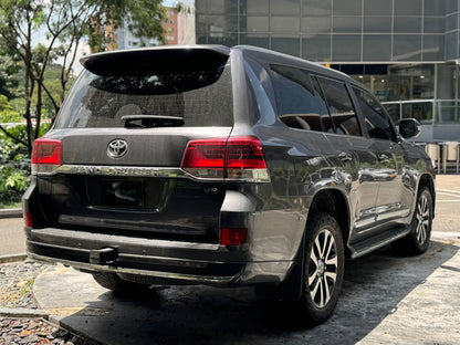 Toyota Land Cruiser 200 2017