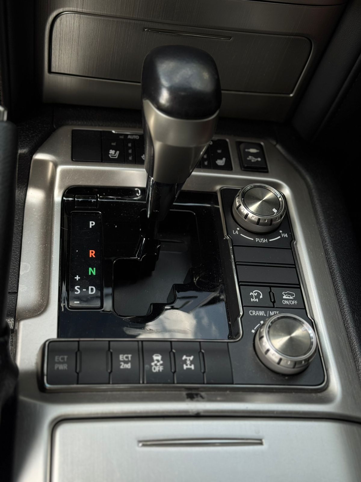 Toyota Land Cruiser 200 2017