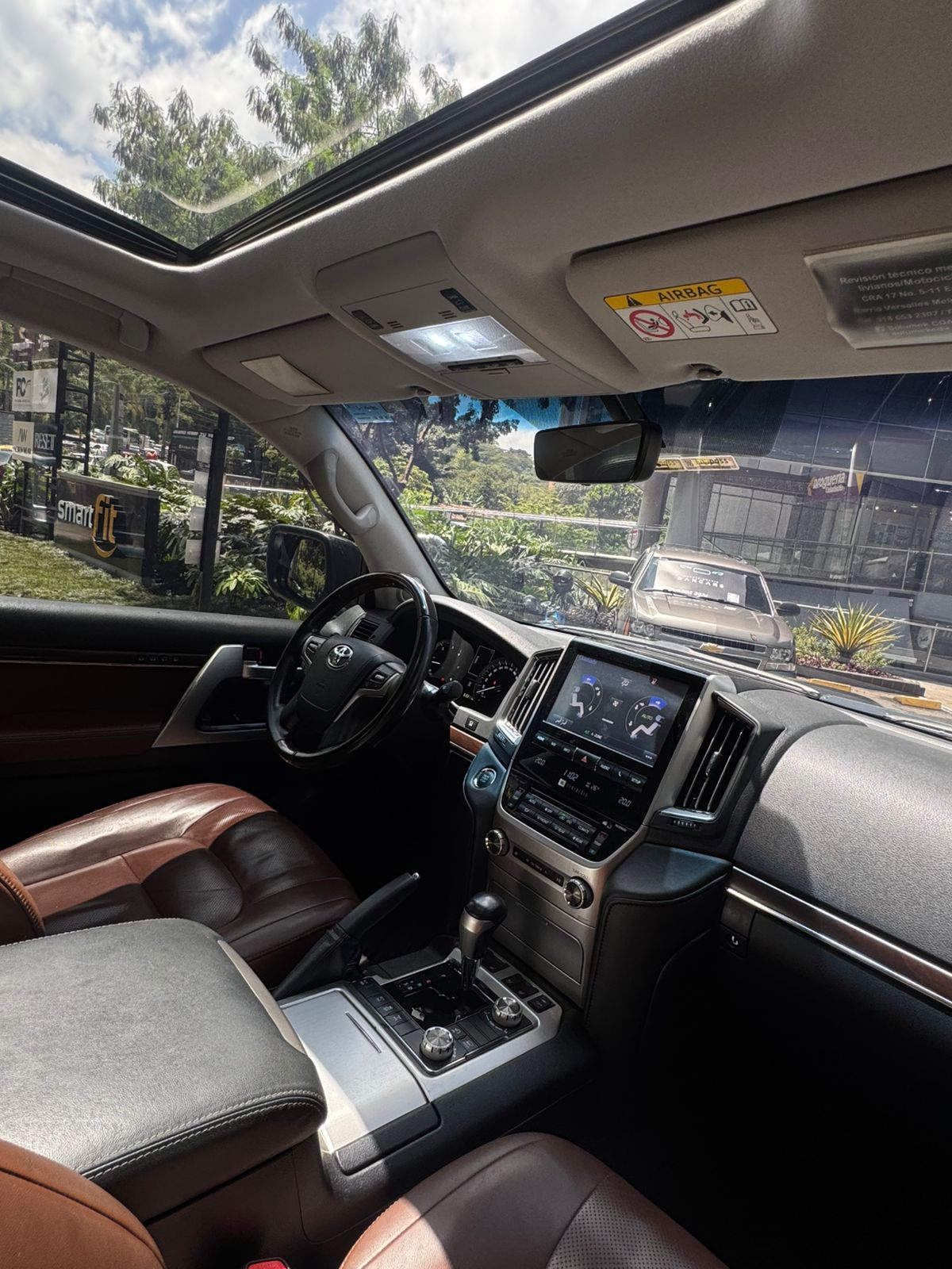 Toyota Land Cruiser 200 2017