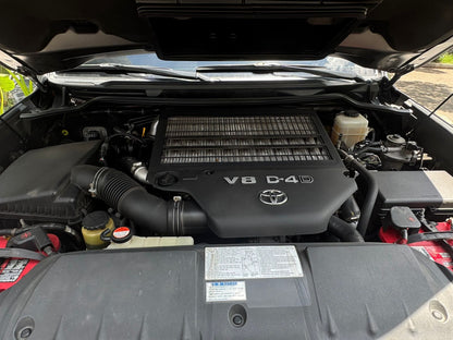 Toyota Land Cruiser 200 2017