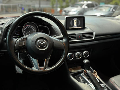 Mazda 3 Touring 2016