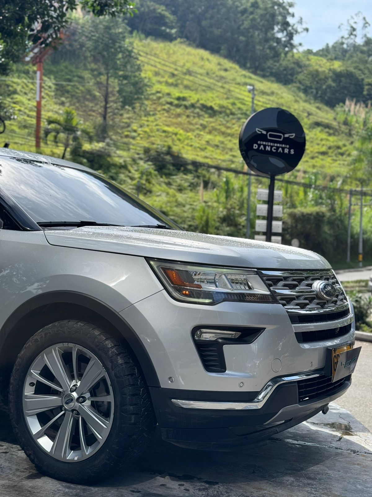 Ford Explorer Limited 2019