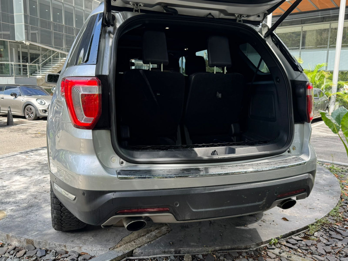 Ford Explorer Limited 2019