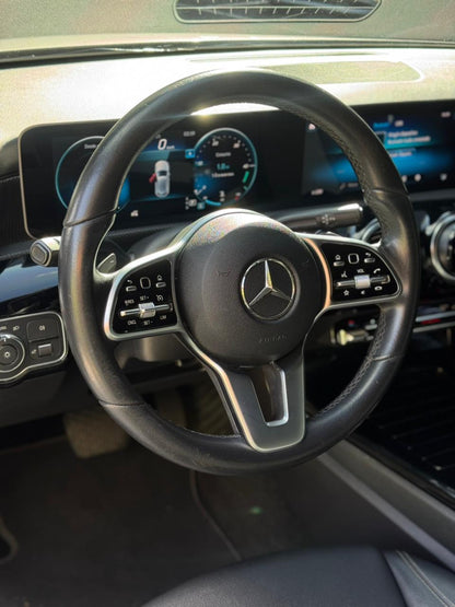 Mercedes Benz A200 2019 Salvamento