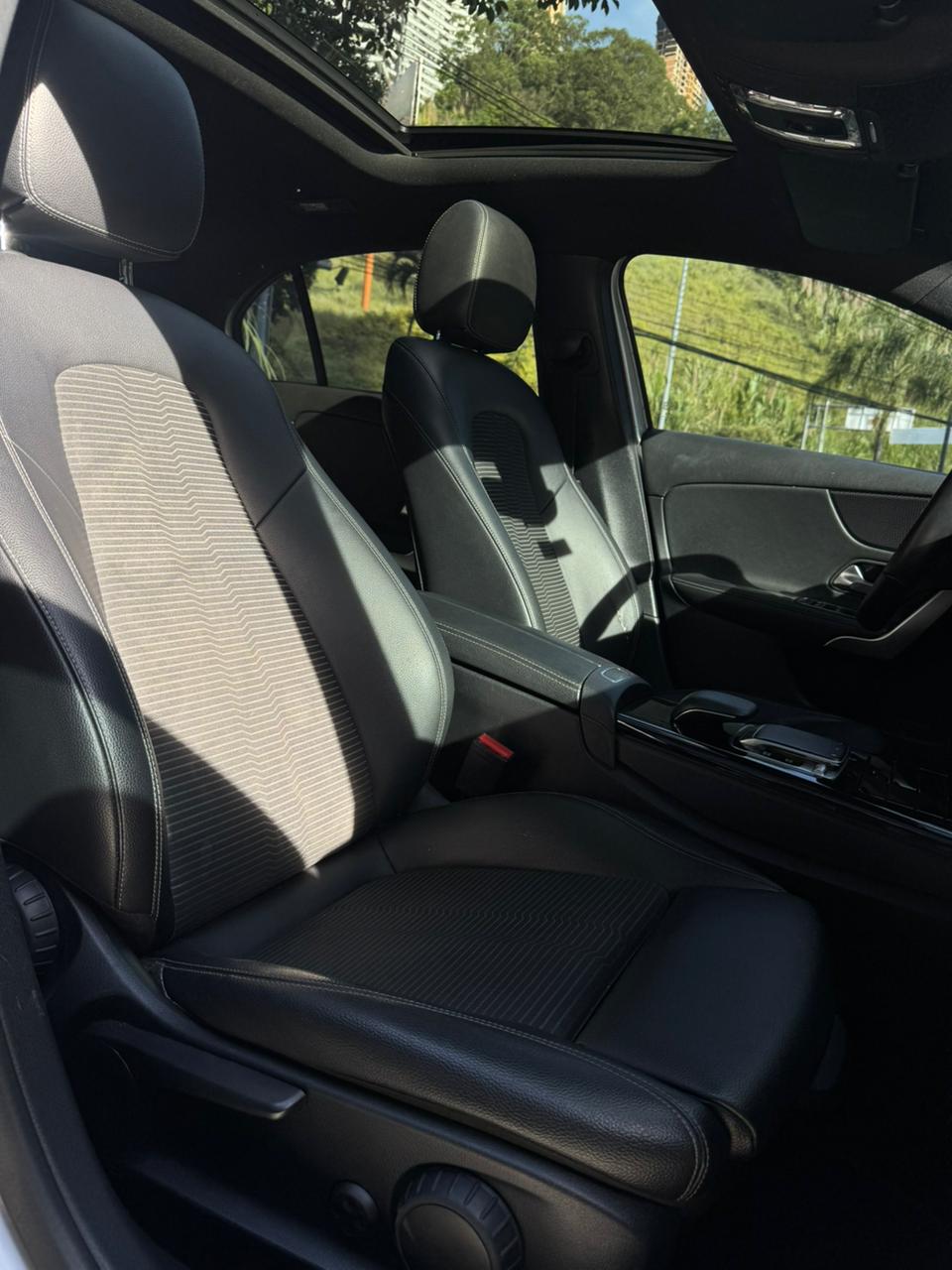 Mercedes Benz A200 2019 Salvamento