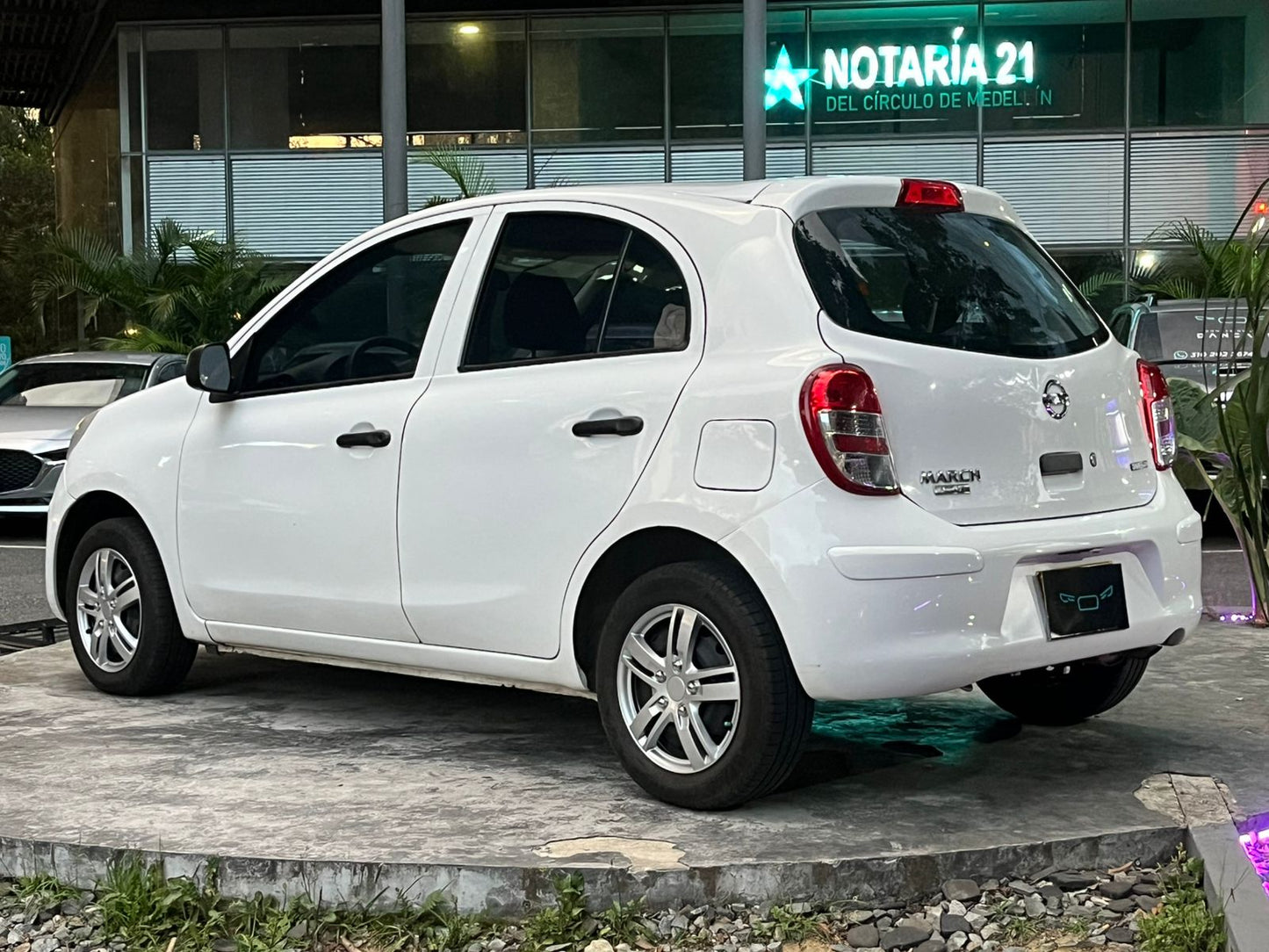 Nissan March Active 2019