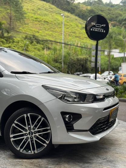Kia Rio Vibrant 2022