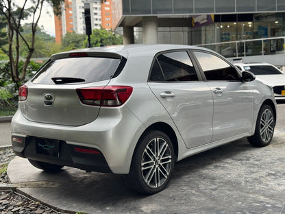 Kia Rio Vibrant 2022