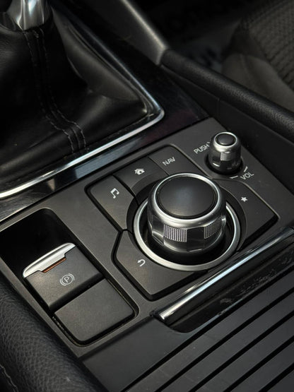 Mazda 3 Touring 2017