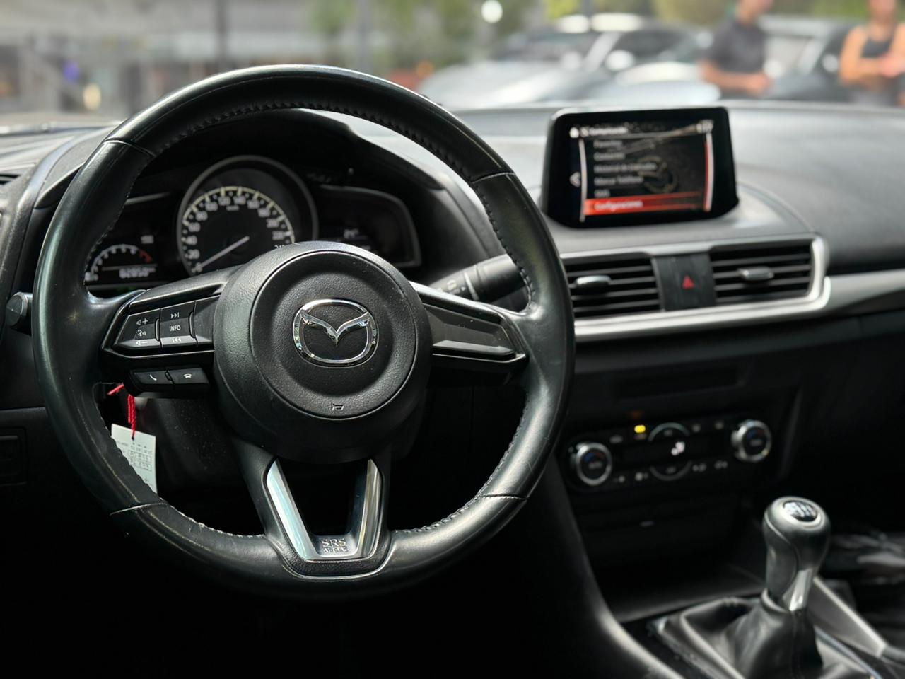 Mazda 3 Touring 2017