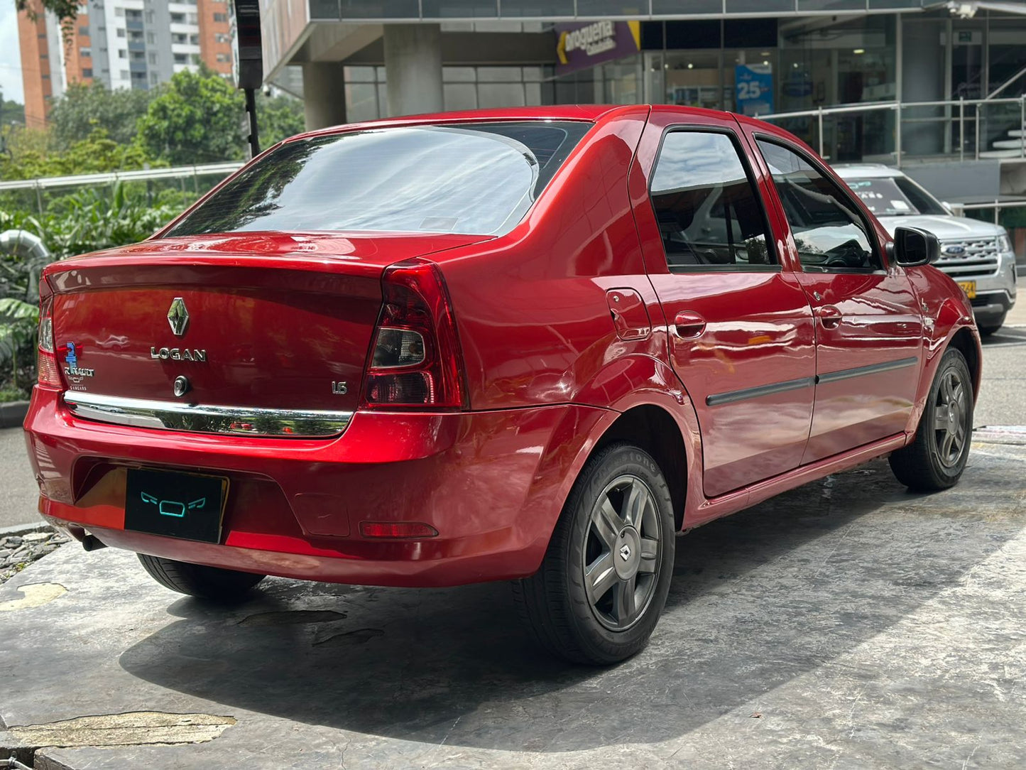 Renault Logan Expression 2016
