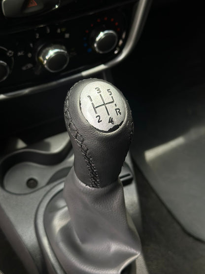 Renault Logan Expression 2016