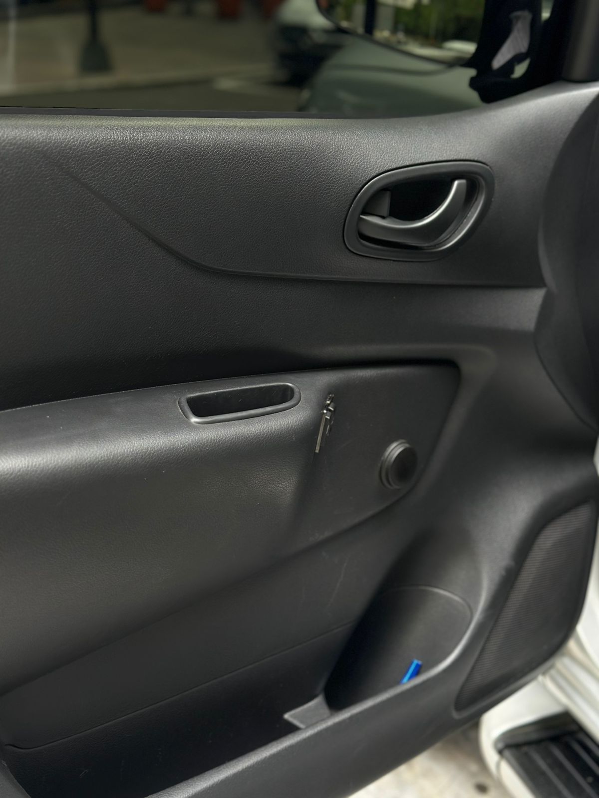 Nissan Np300 Frontier Sabanera 2018