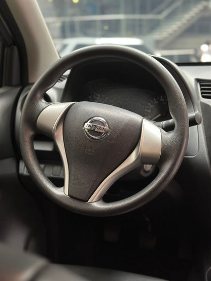 Nissan Np300 Frontier Sabanera 2018