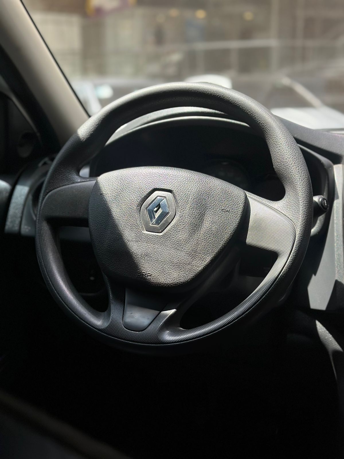 Renault Logan Life 2019