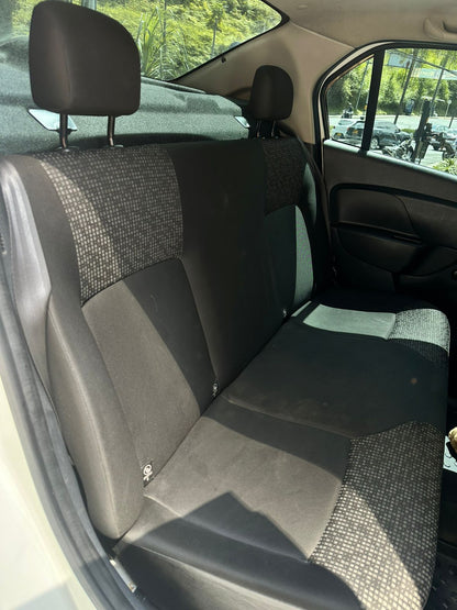 Renault Logan Life 2019