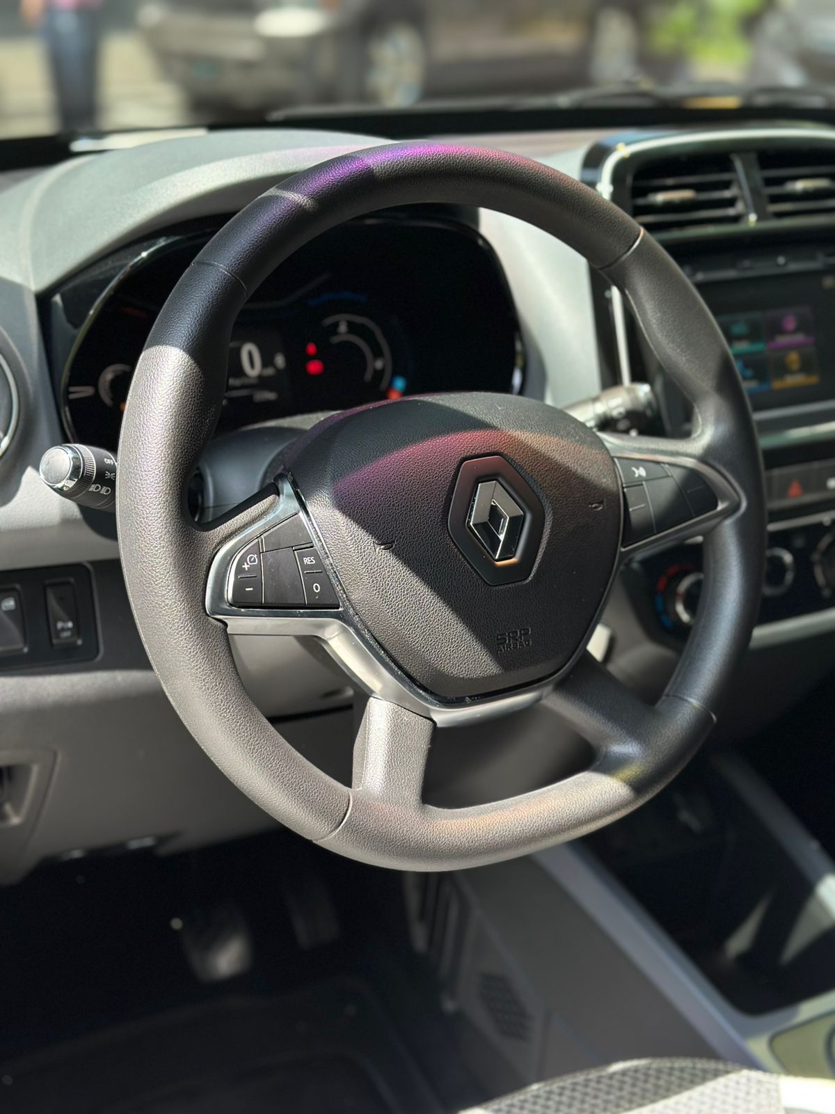 Renault Kwid E Tech 2024