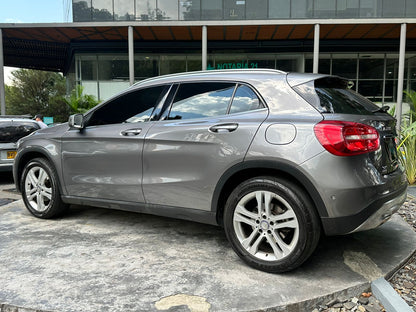 Mercedes Benz GLA 200 2016