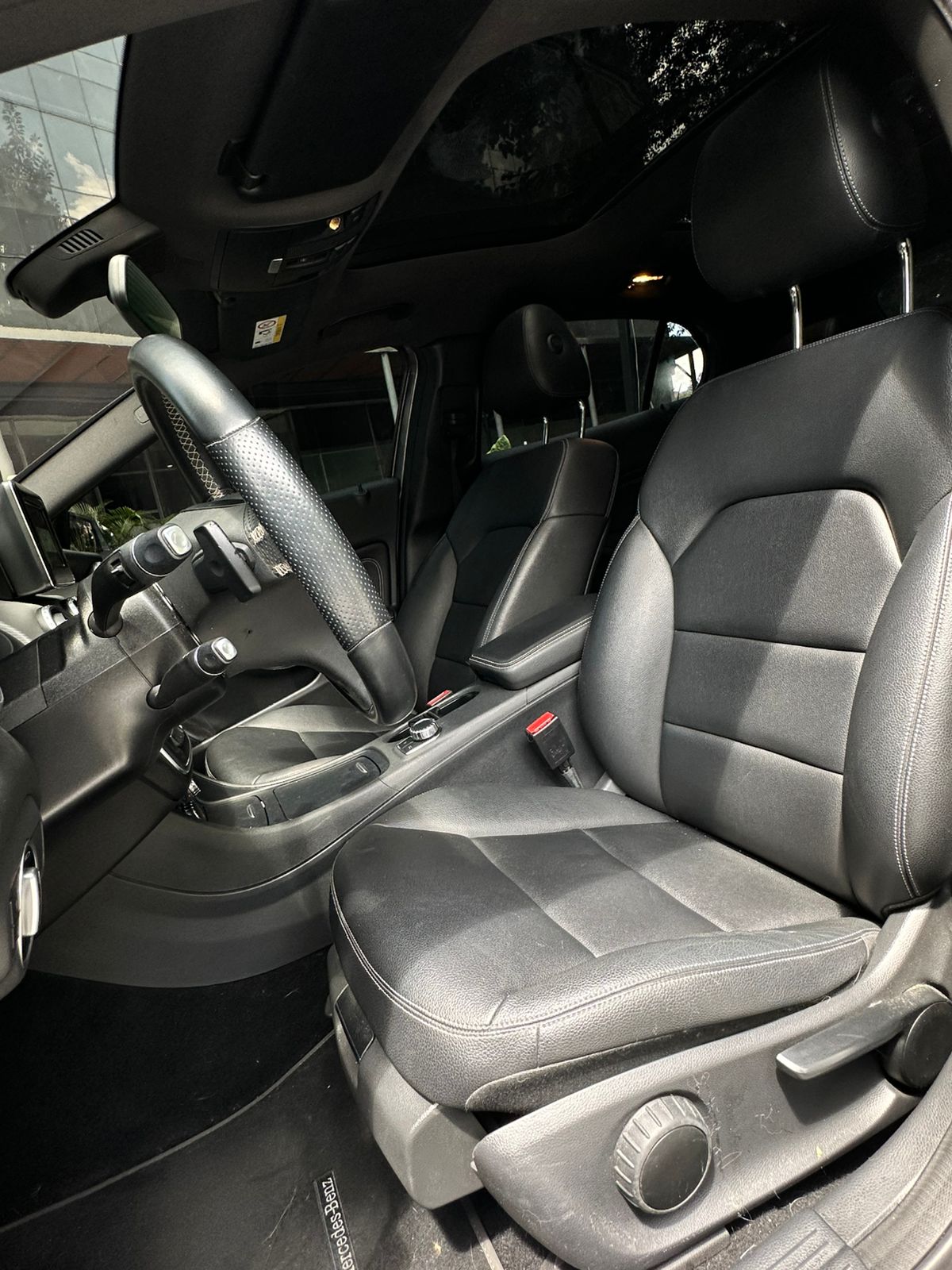 Mercedes Benz GLA 200 2016