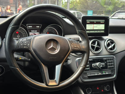Mercedes Benz GLA 200 2016