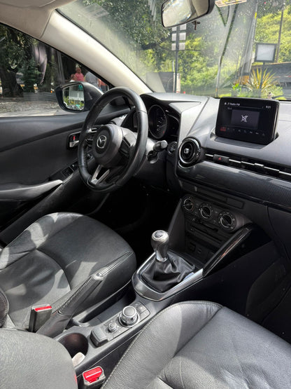 Mazda 2 Touring 2019