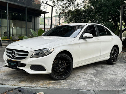 Mercedes Benz C180 2015