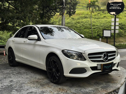 Mercedes Benz C180 2015