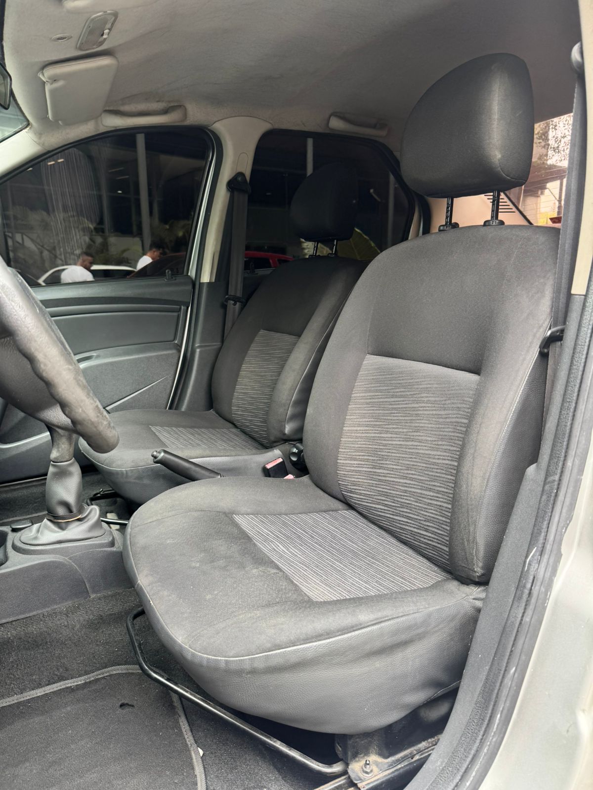 Renault Logan Familier 2015