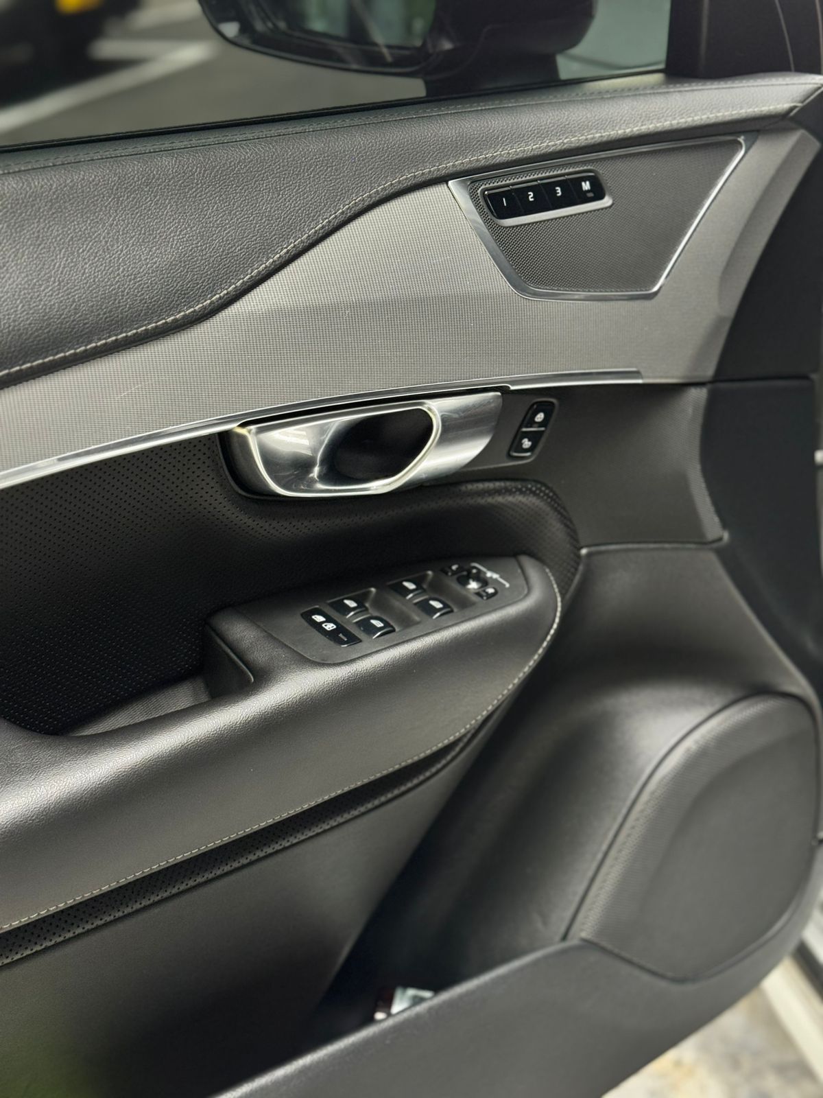 Volvo XC90 R Desing 2020