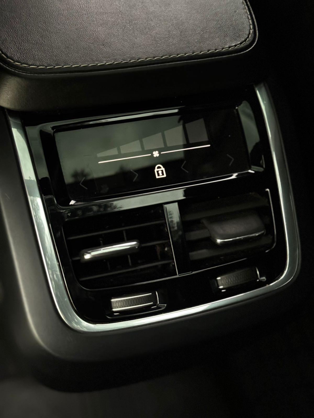 Volvo XC90 R Desing 2020