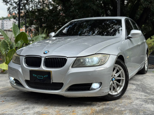 Bmw 318i 2010