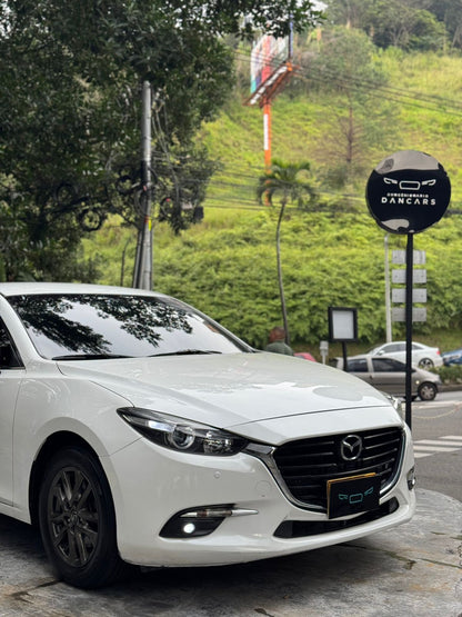 Mazda 3 Touring 2018