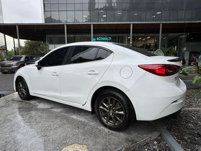 Mazda 3 Touring 2018