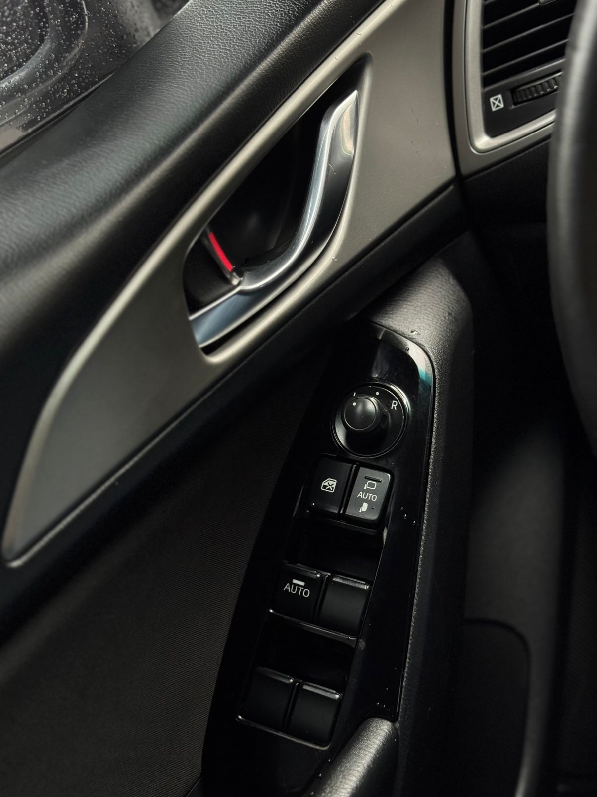 Mazda 3 Touring 2018