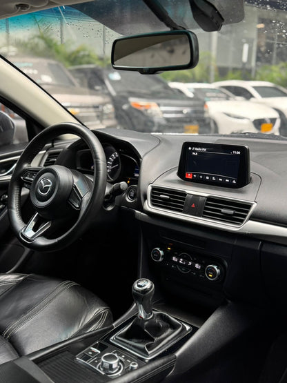 Mazda 3 Touring 2018