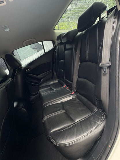 Mazda 3 Touring 2018