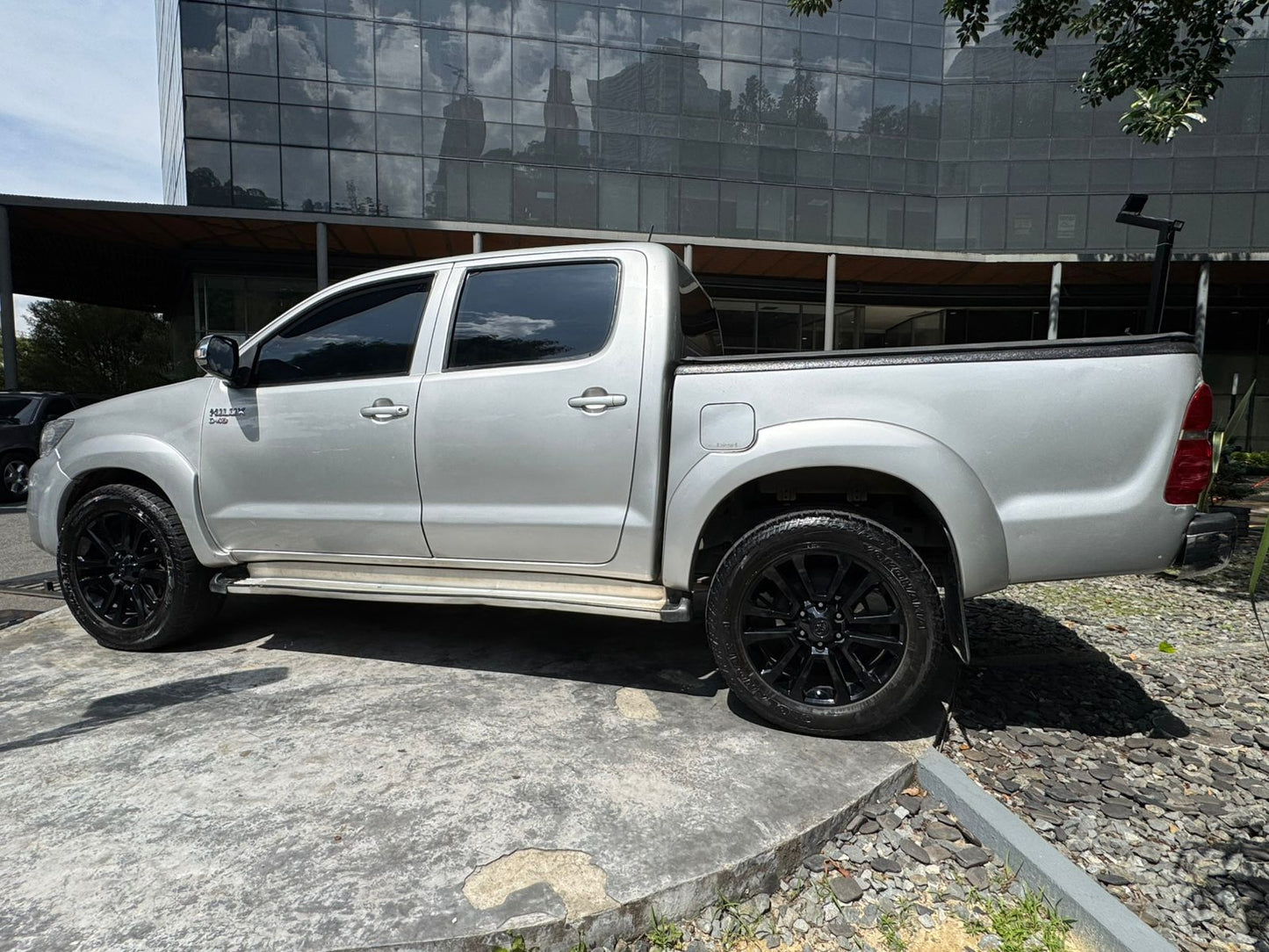 Toyota Hilux Srv 2015 Salvamento Blindaje 2 Plus