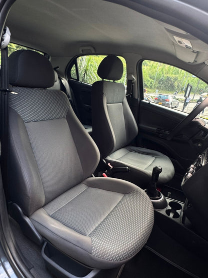 Volkswagen Gol Comfortline 2012