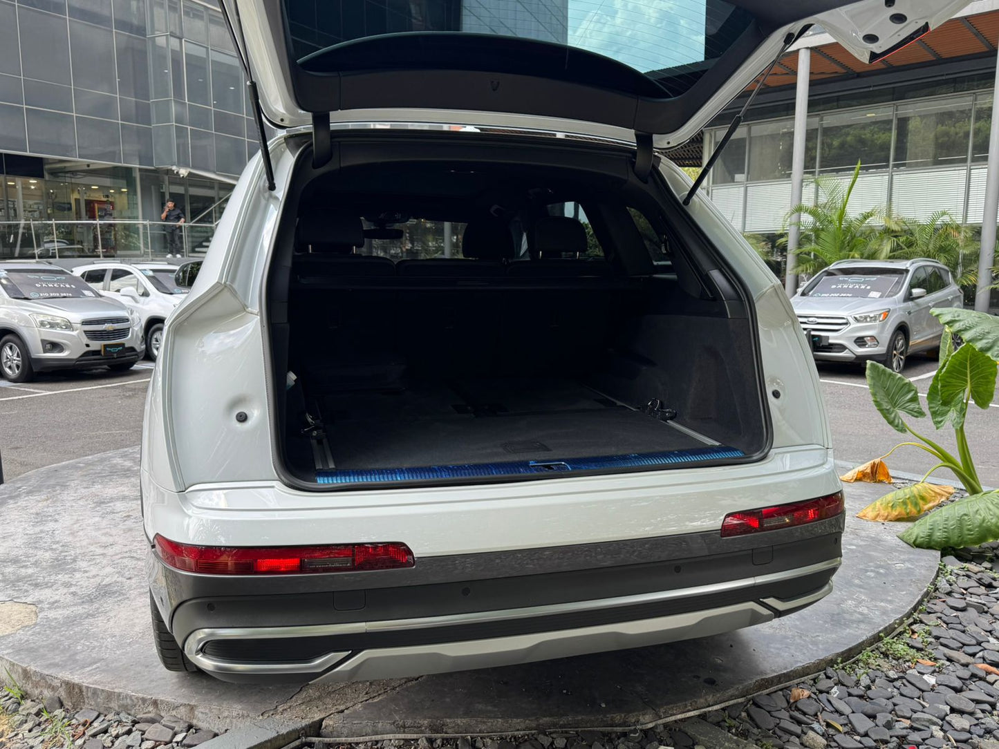 Audi Q7 Tfsi Quattro Hibrido 2023